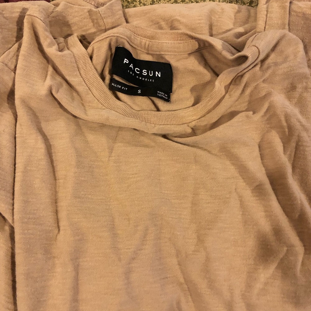 PacSun size Small, Volcom Size Small